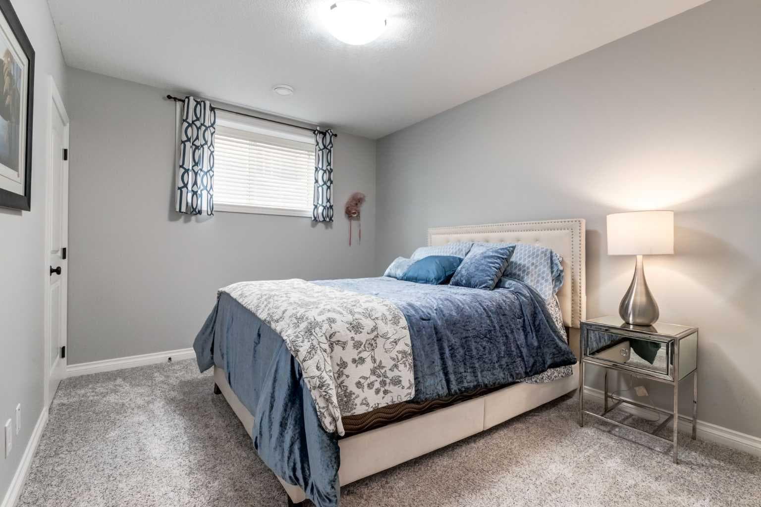 237 Aspenmere Circle 