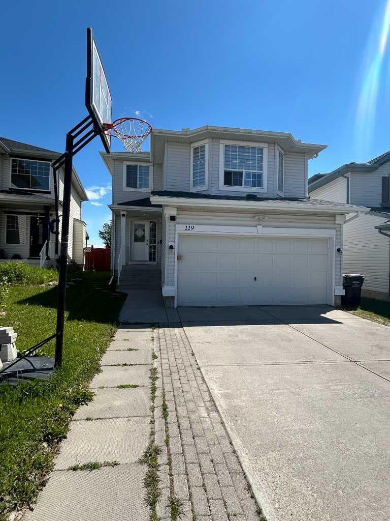 119 Citadel Meadow Grove NW