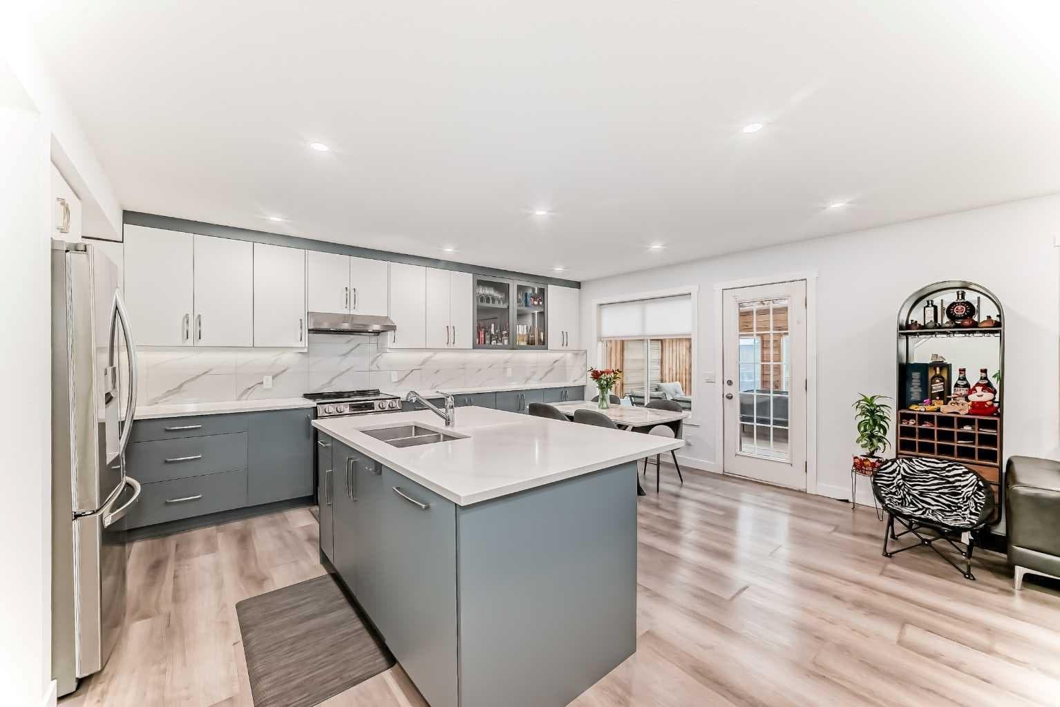 119 Citadel Meadow Grove NW