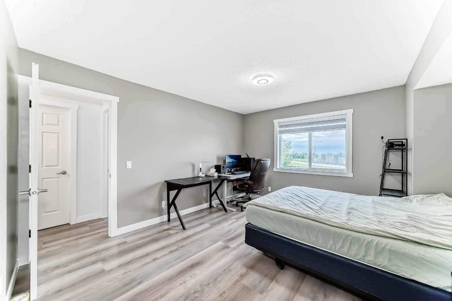 119 Citadel Meadow Grove NW
