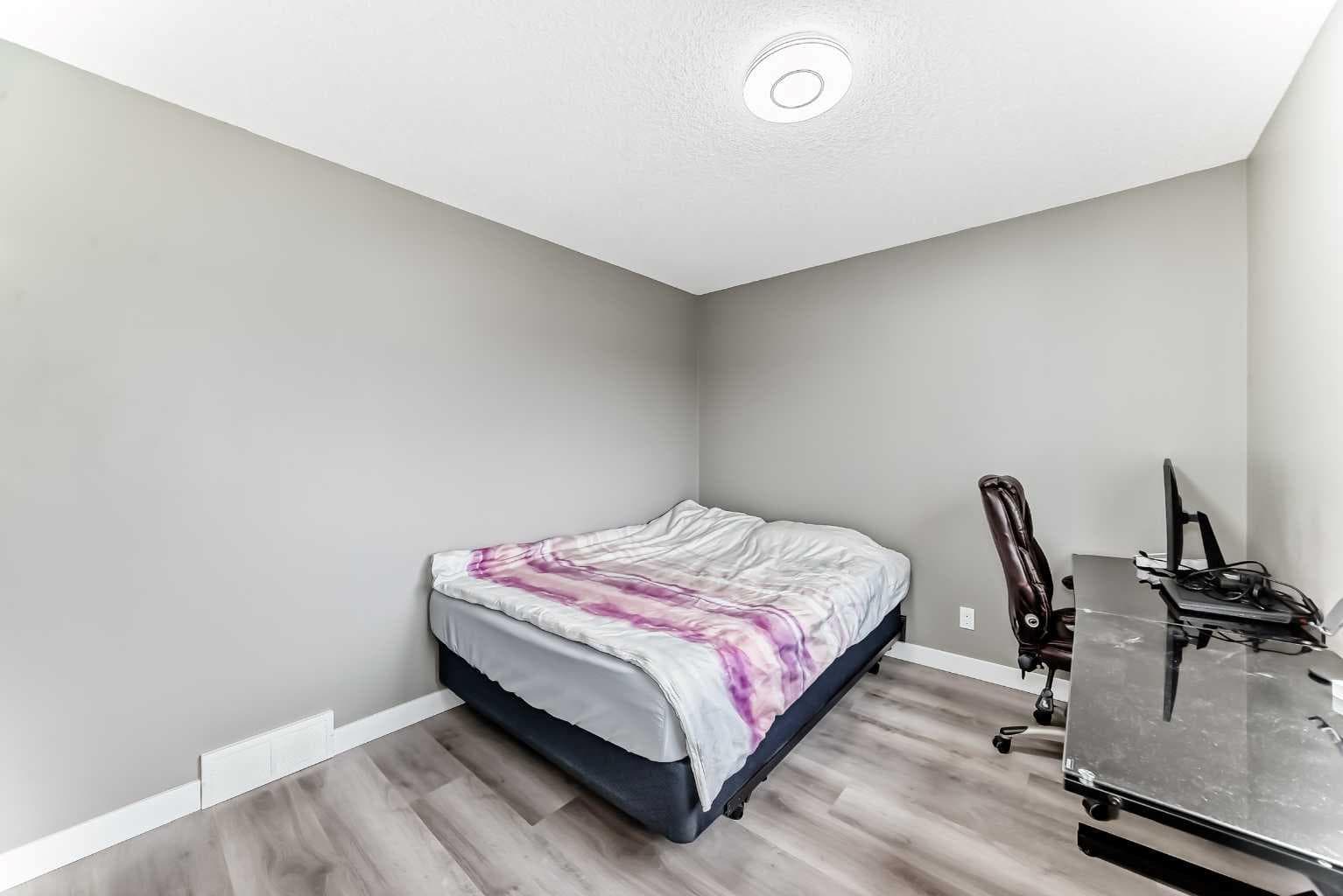 119 Citadel Meadow Grove NW