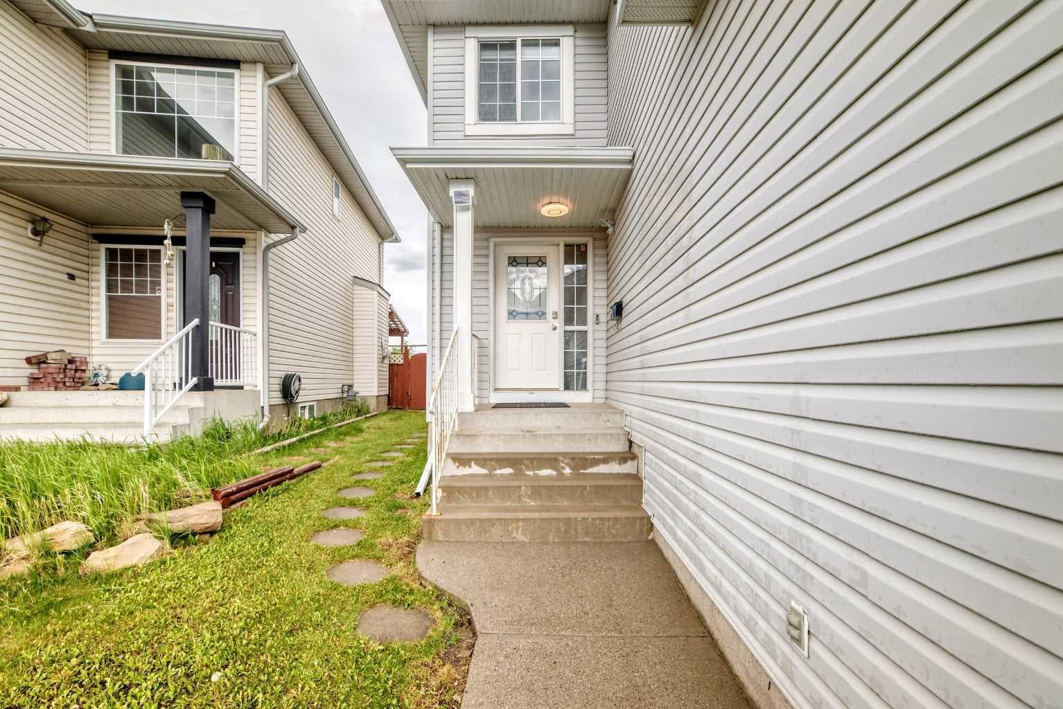119 Citadel Meadow Grove NW
