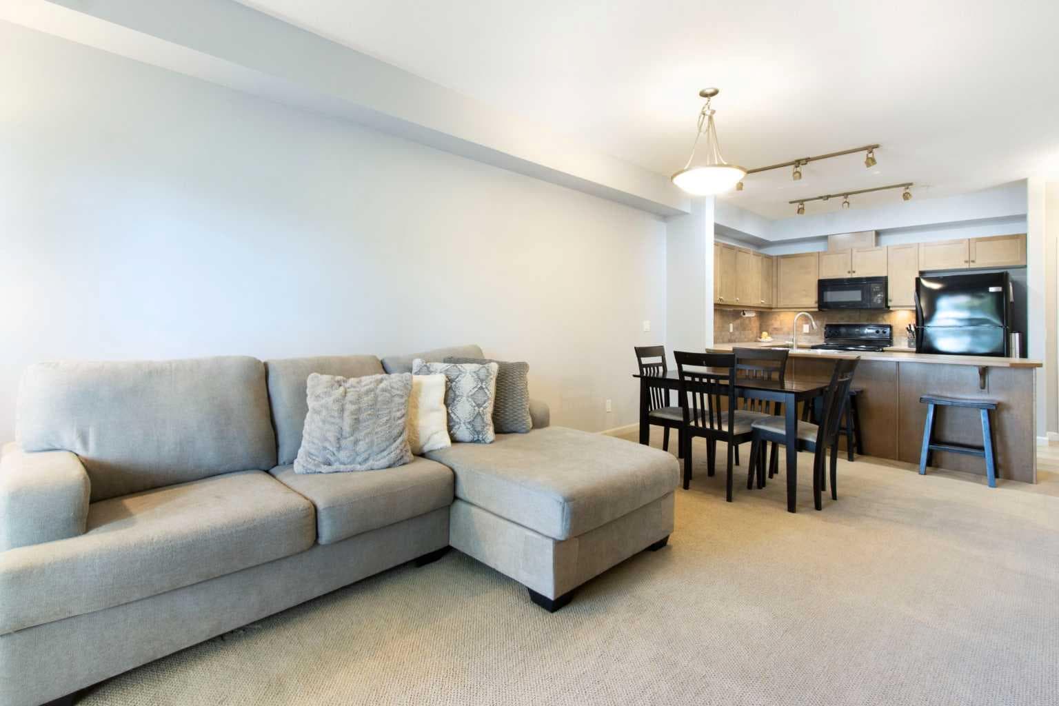 211, 52 Cranfield Link SE