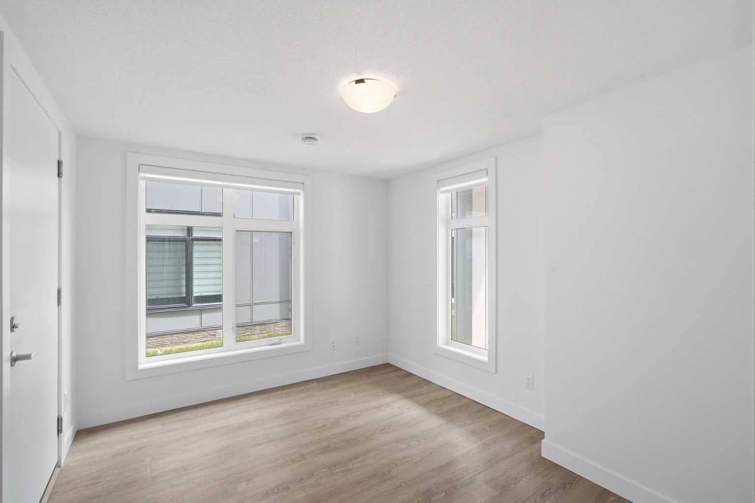 108, 8235 8 Avenue SW