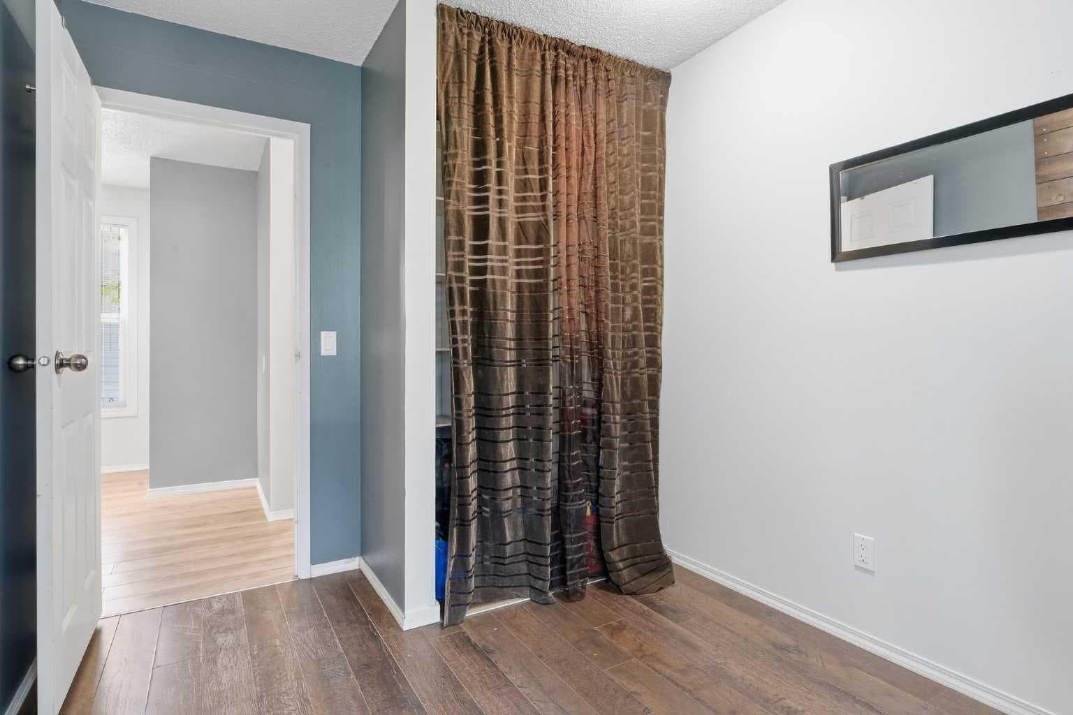 2, 97 Grier Place NE