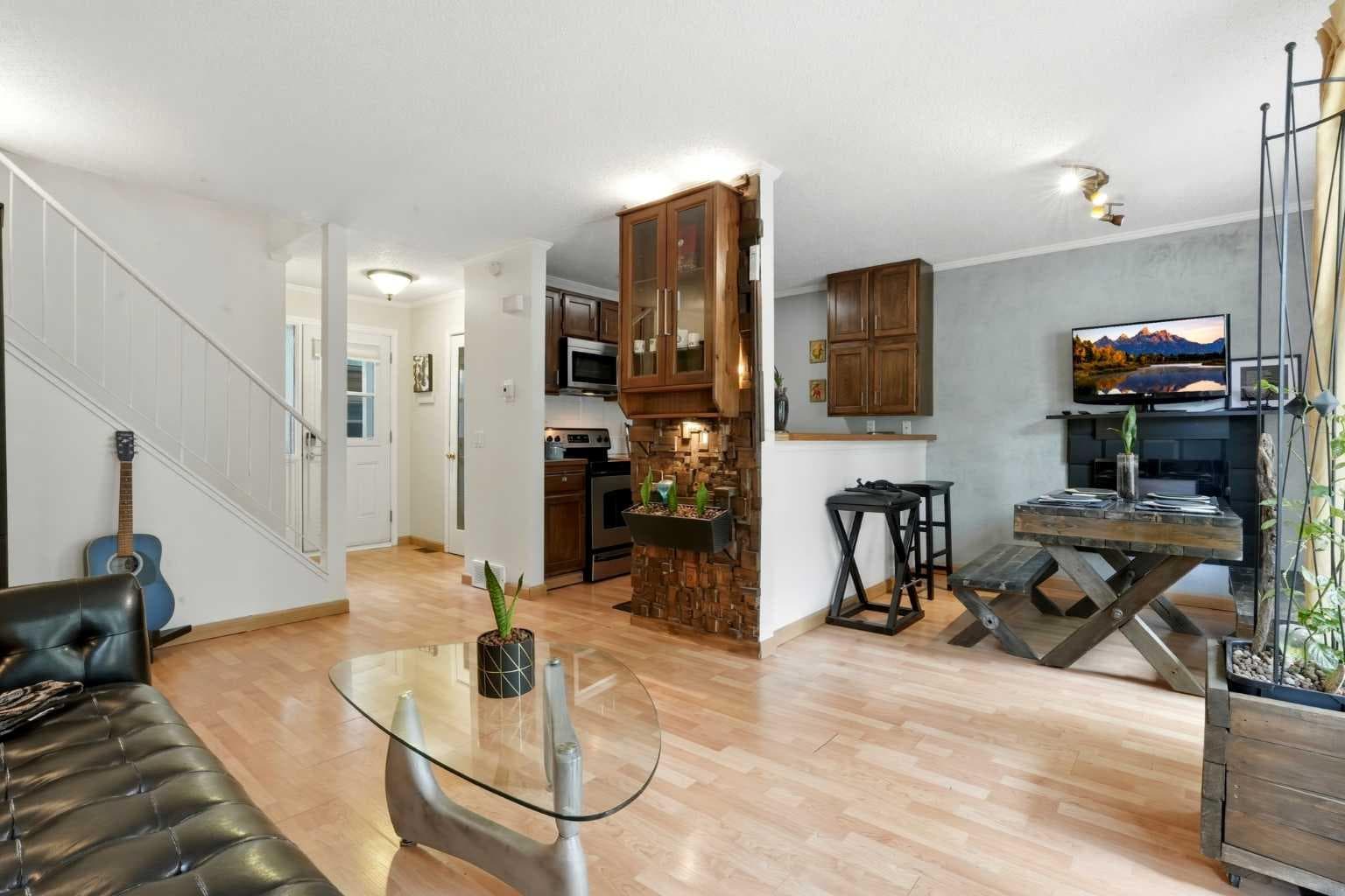 2, 97 Grier Place NE