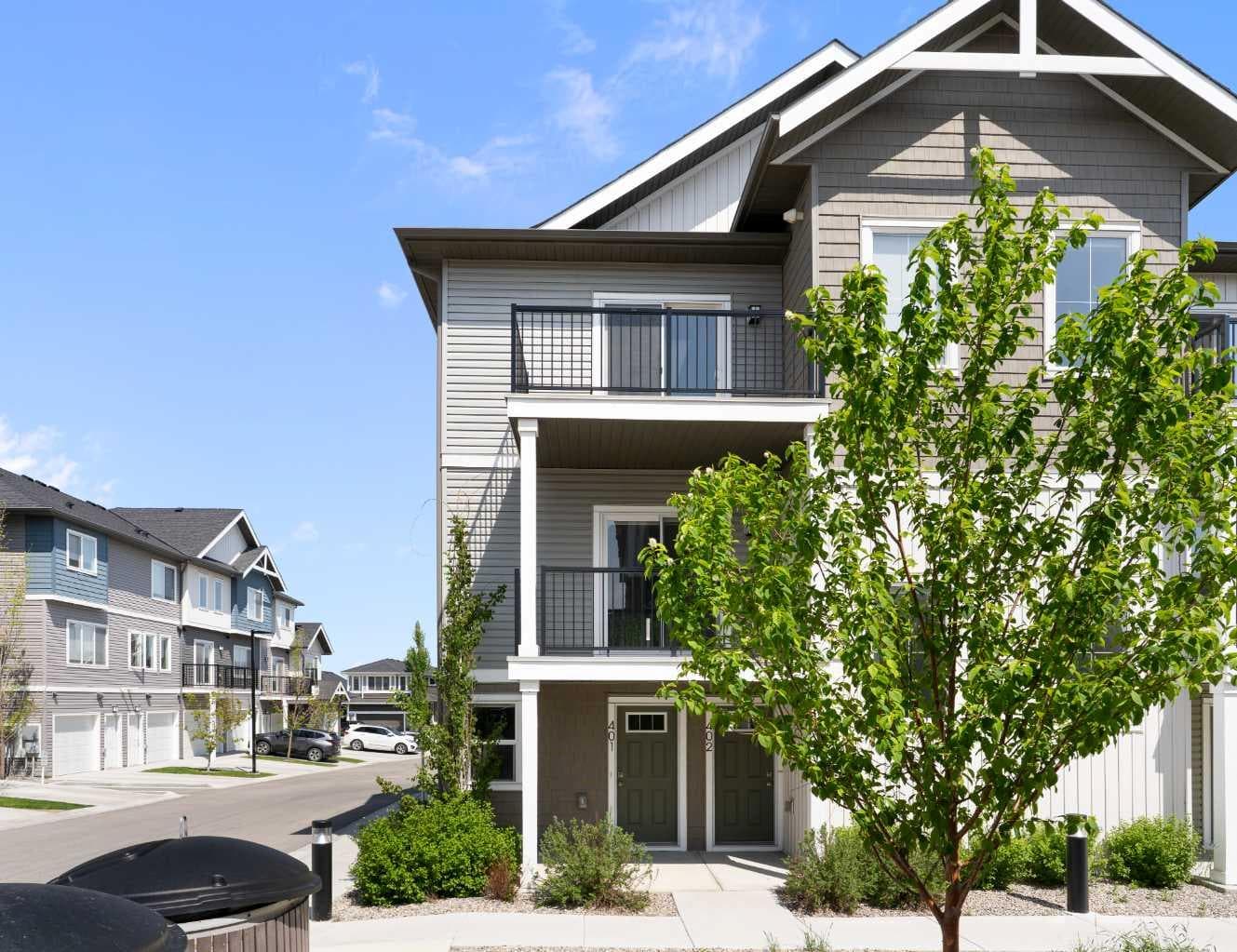 402, 24 Rivercrest Drive 
