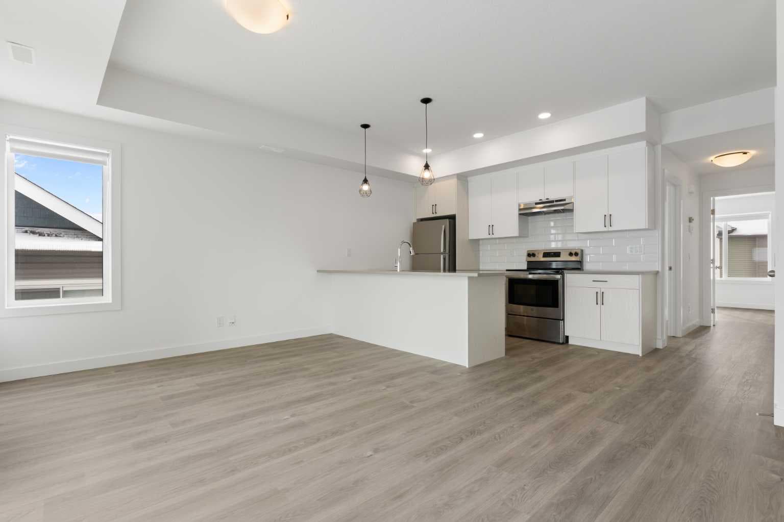 402, 24 Rivercrest Drive 
