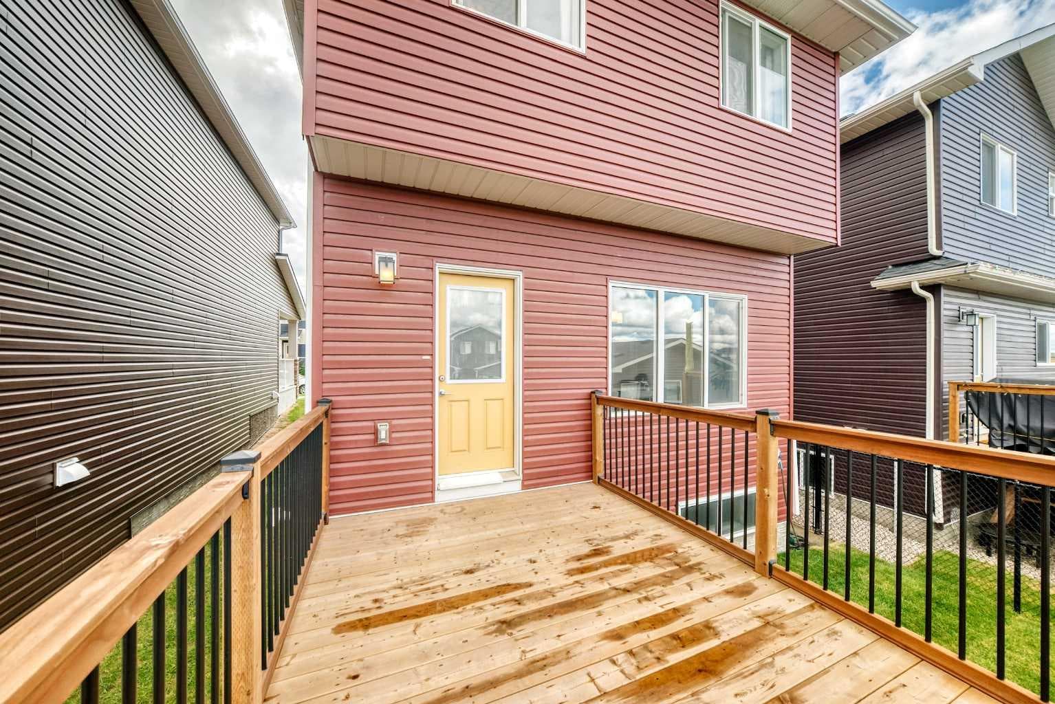 1104 Bayview Gardens SW