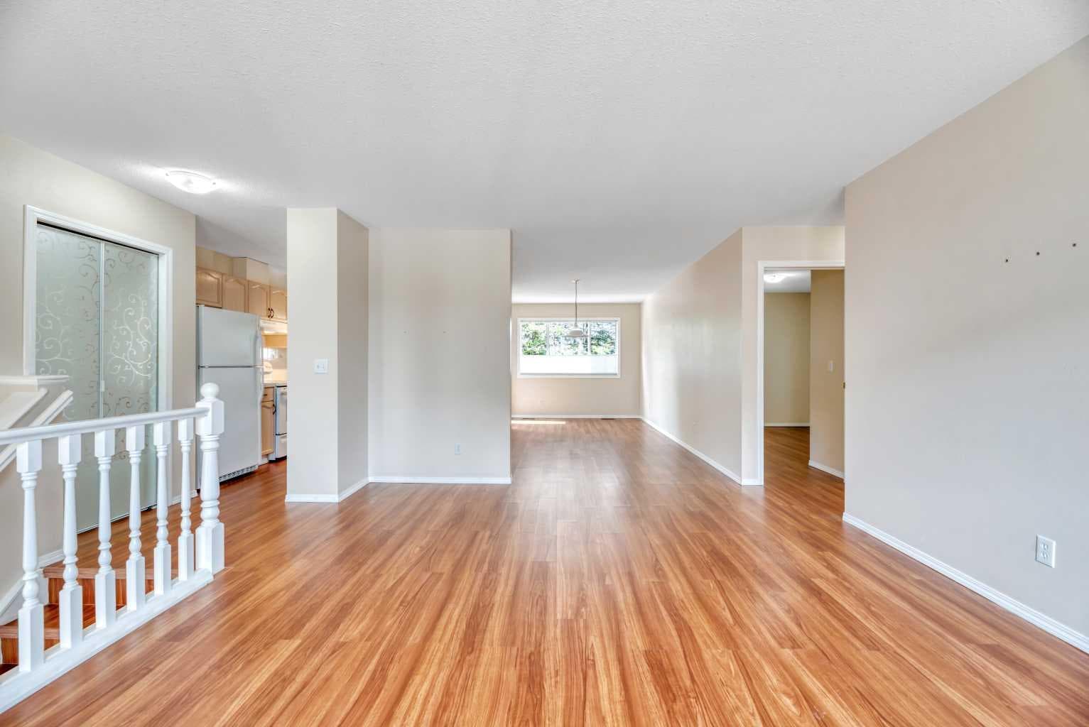 1, 15 Rocky Ridge Gate NW