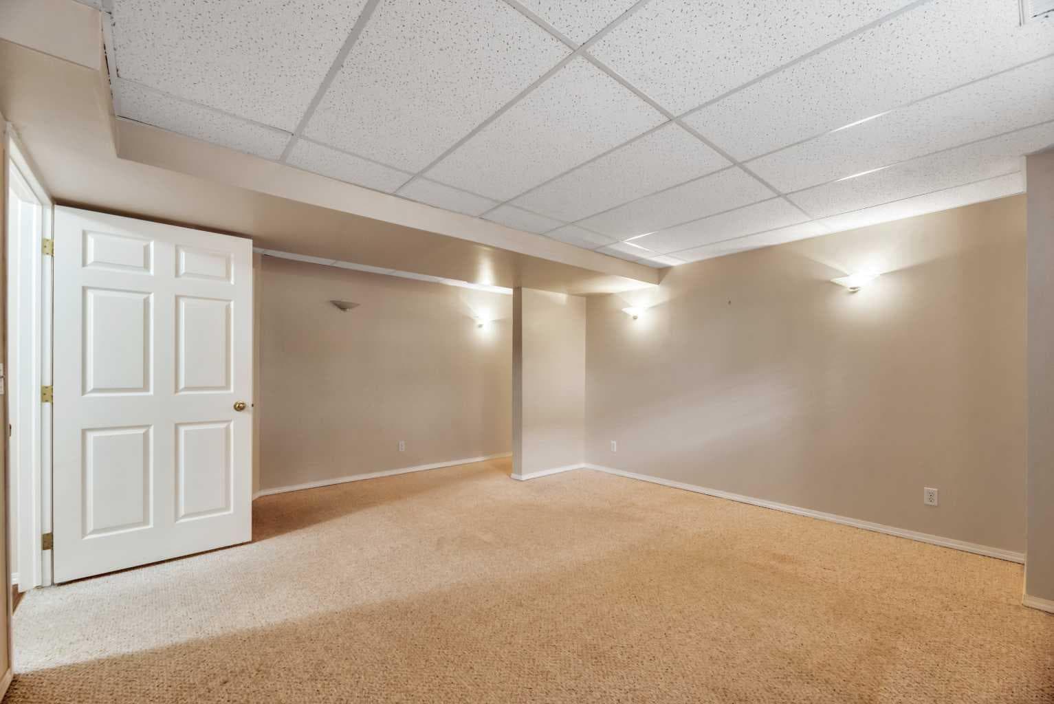 1, 15 Rocky Ridge Gate NW