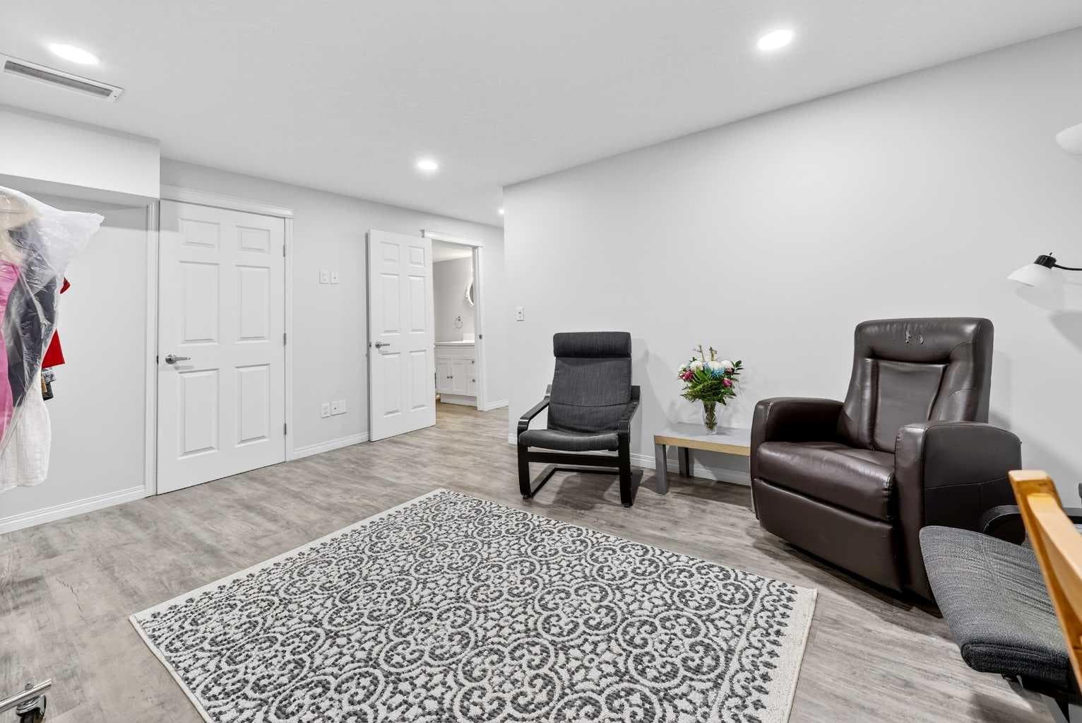 51 Buckskin Way 