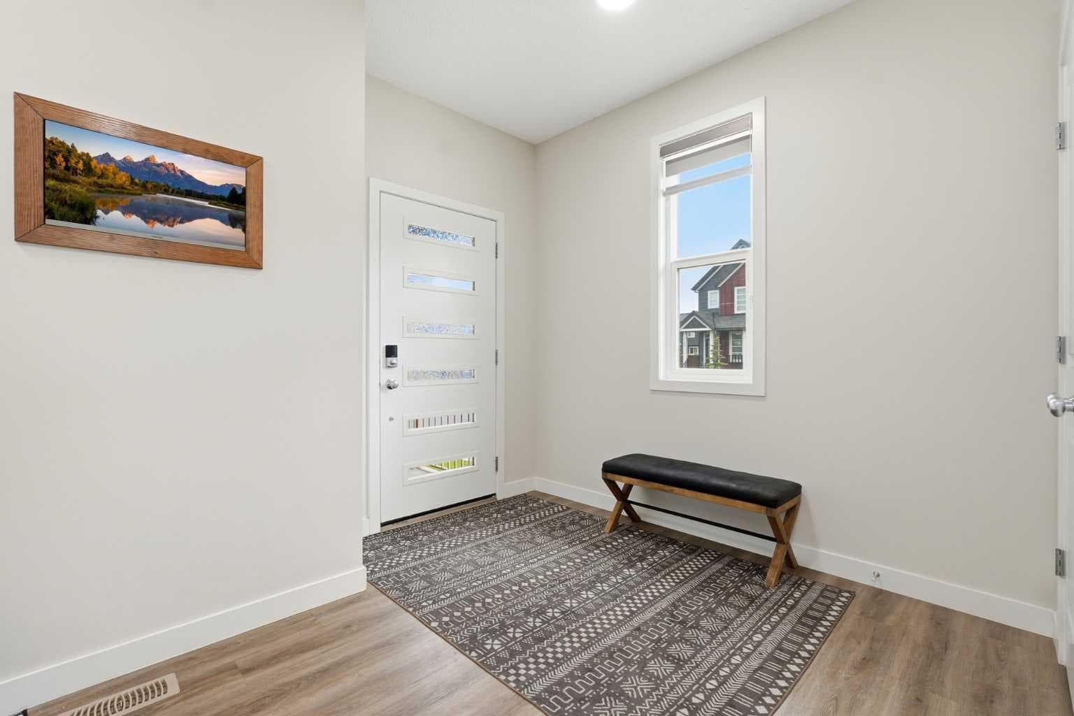 15 Lawrence Green SE