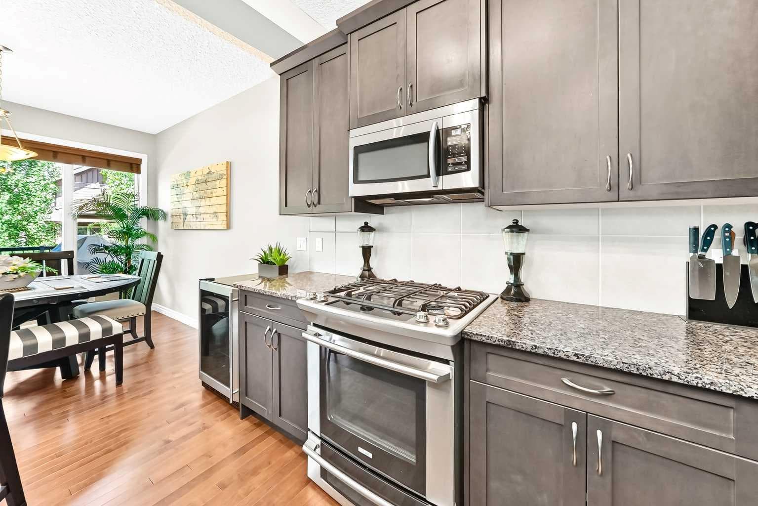 141 Riviera Crescent 