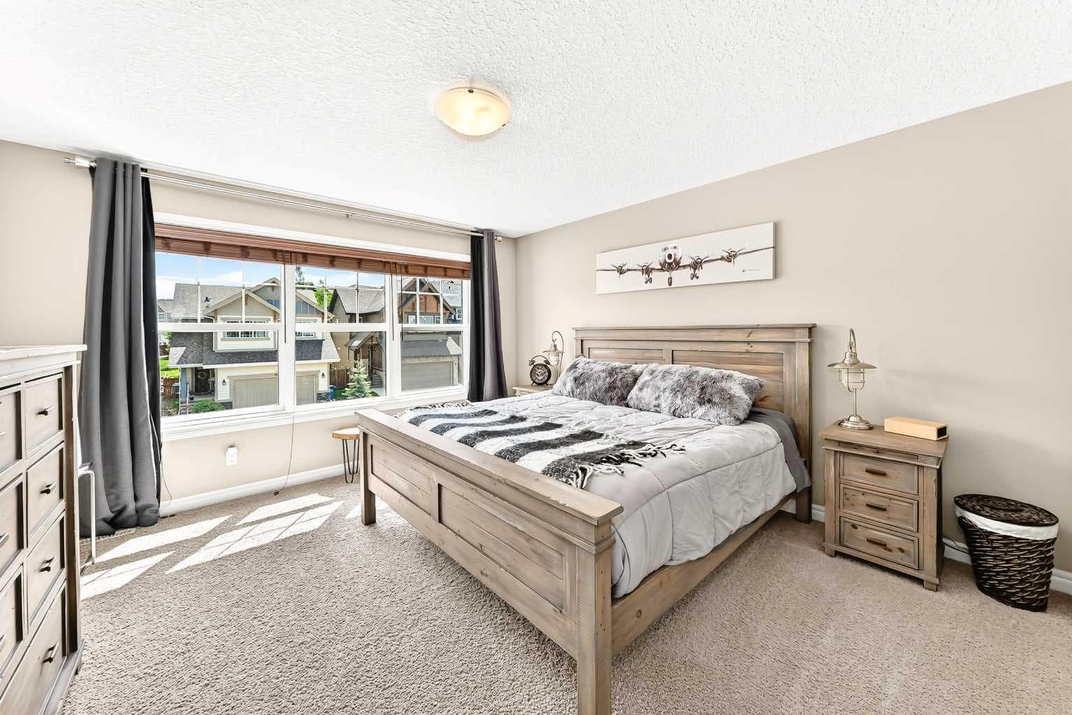 141 Riviera Crescent 