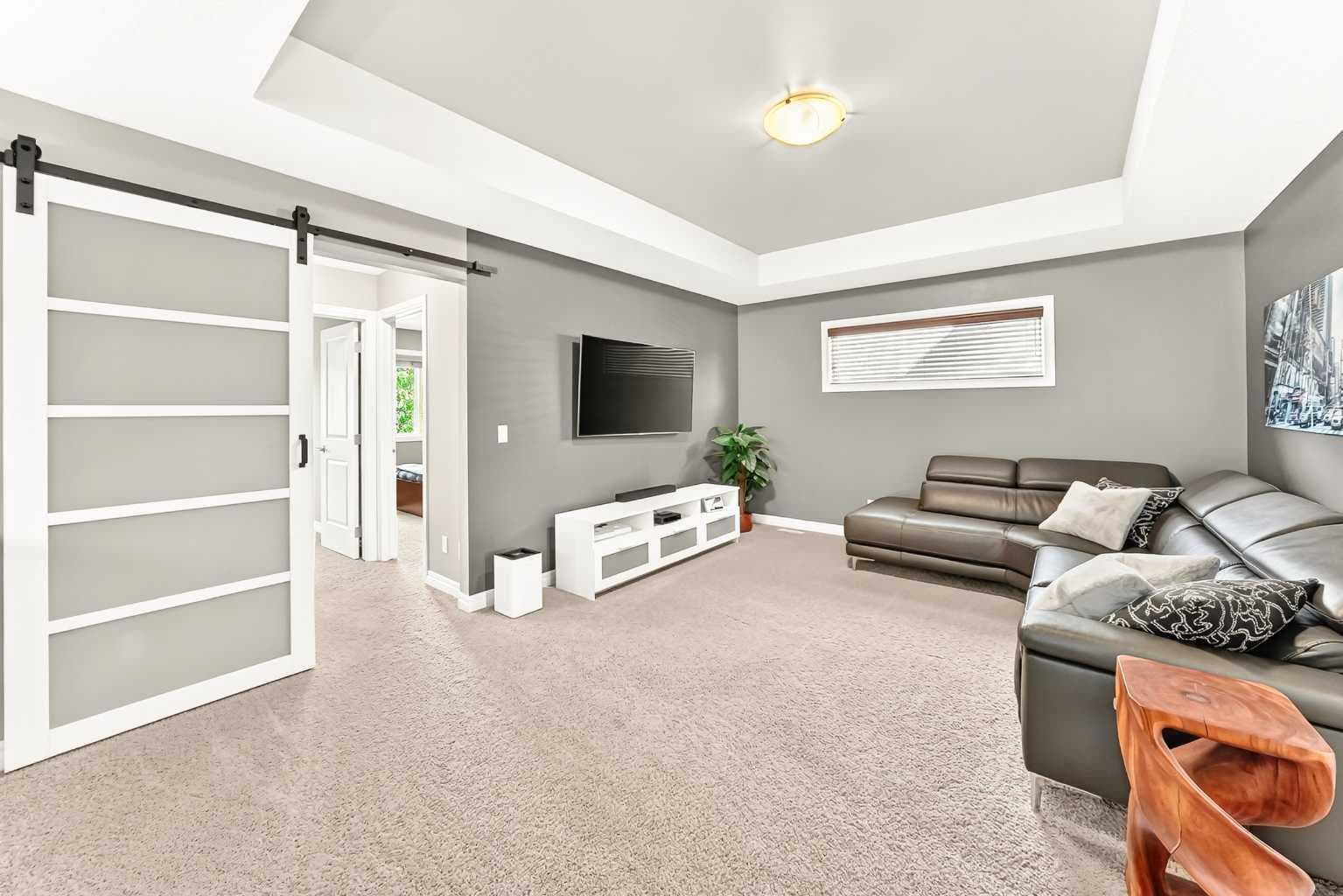 141 Riviera Crescent 