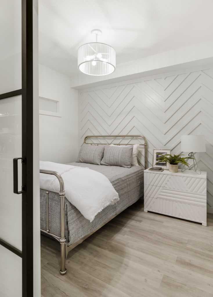 302, 60 Water Cove SE