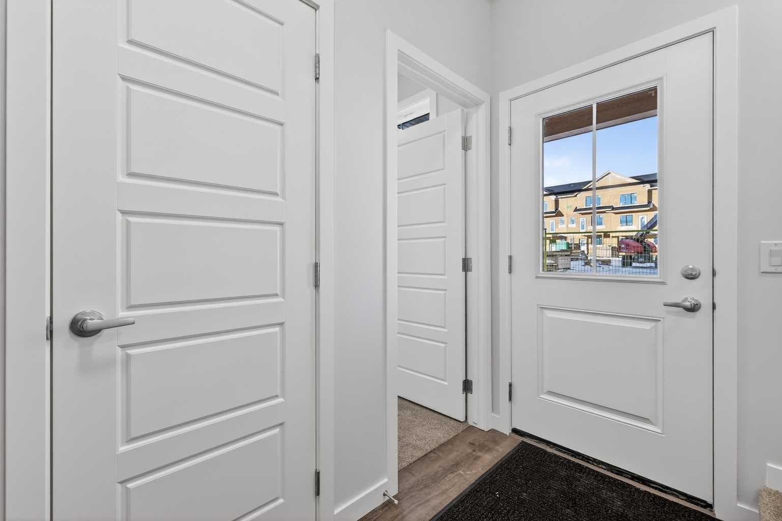 172 Hotchkiss Common SE