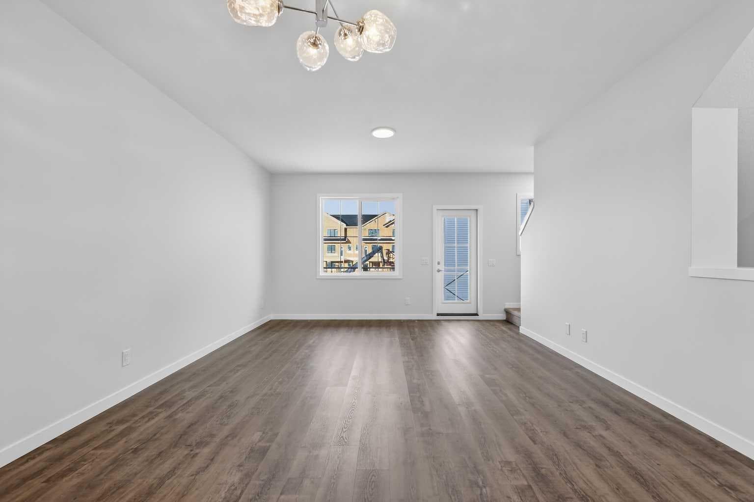 172 Hotchkiss Common SE