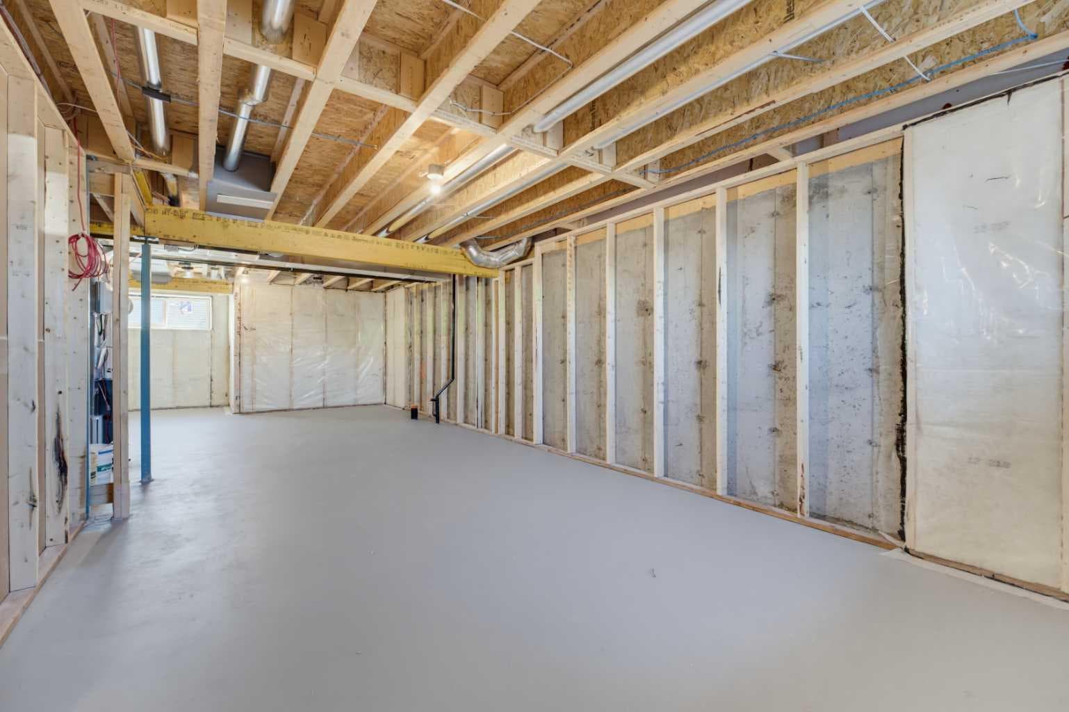 2437 Creeker Lane 