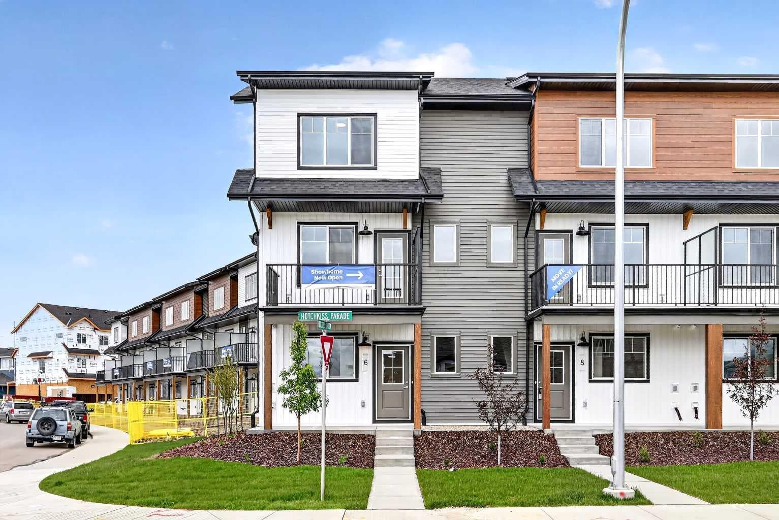 6 Hotchkiss Parade SE