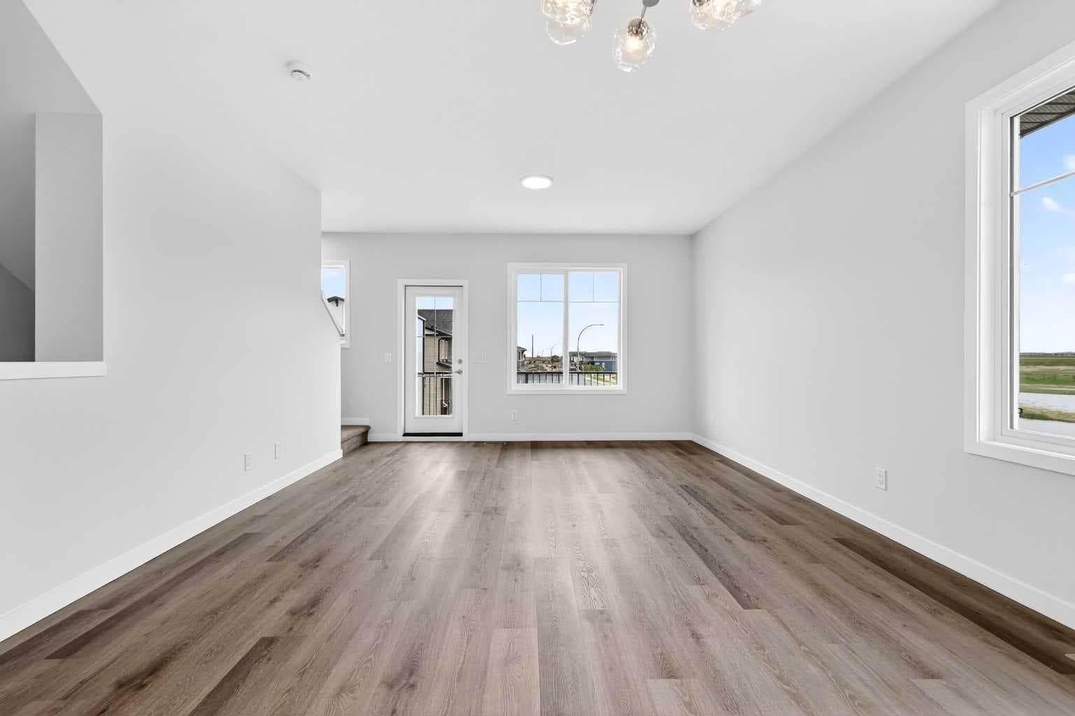 6 Hotchkiss Parade SE