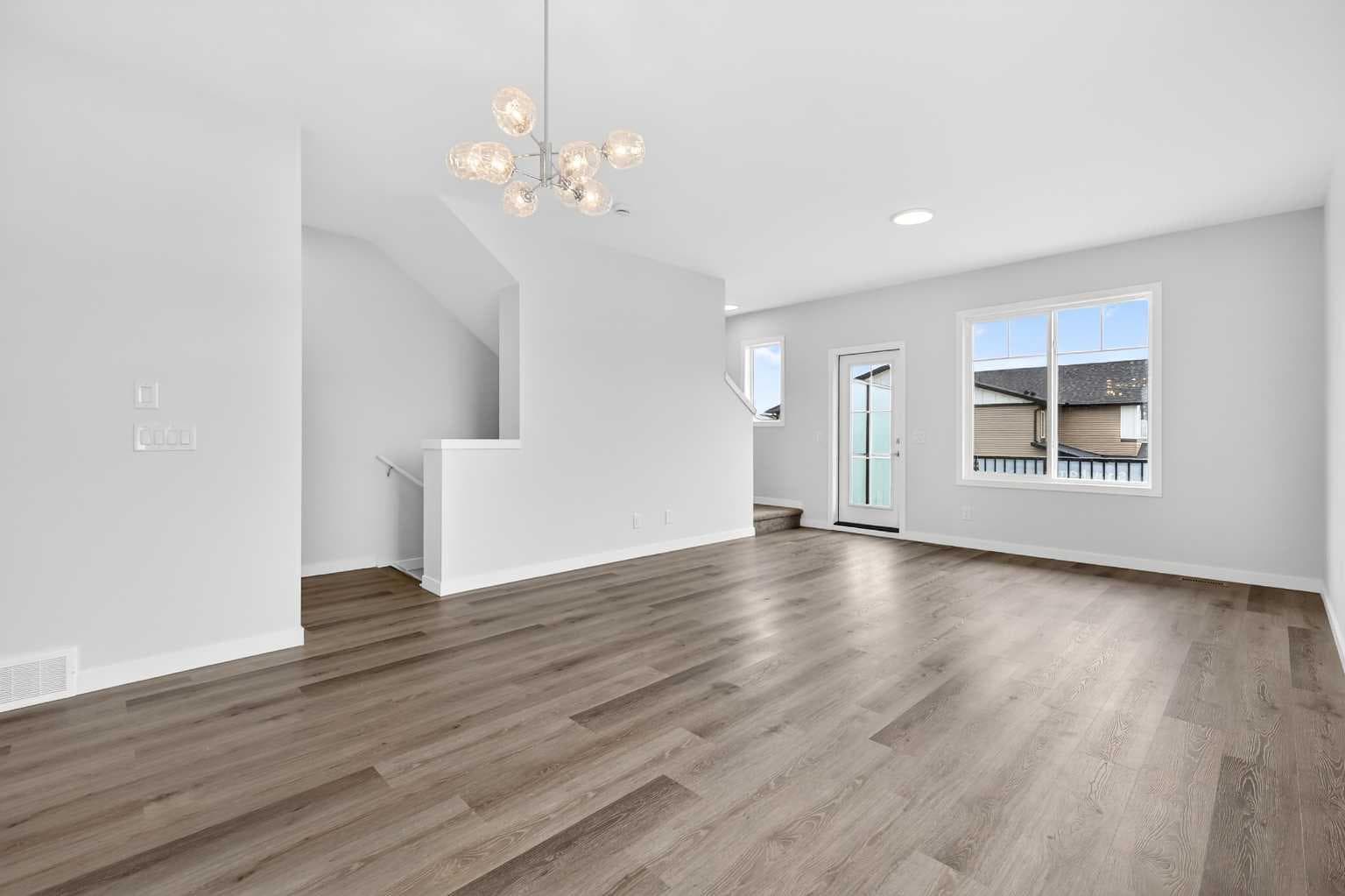 6 Hotchkiss Parade SE