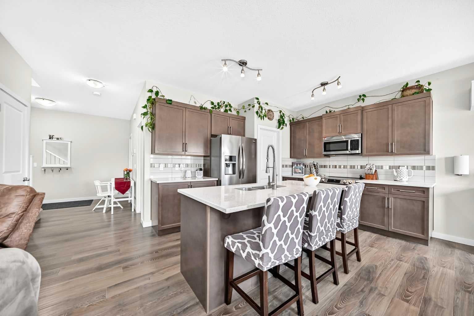 125 Bayside Loop SW