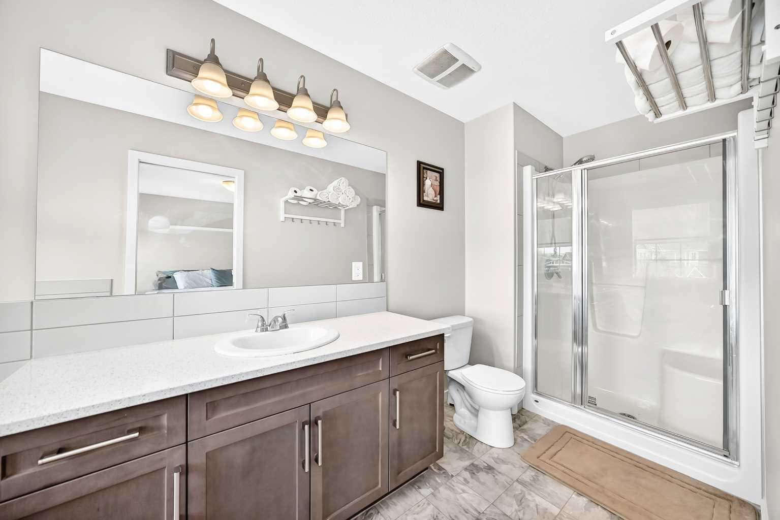 125 Bayside Loop SW