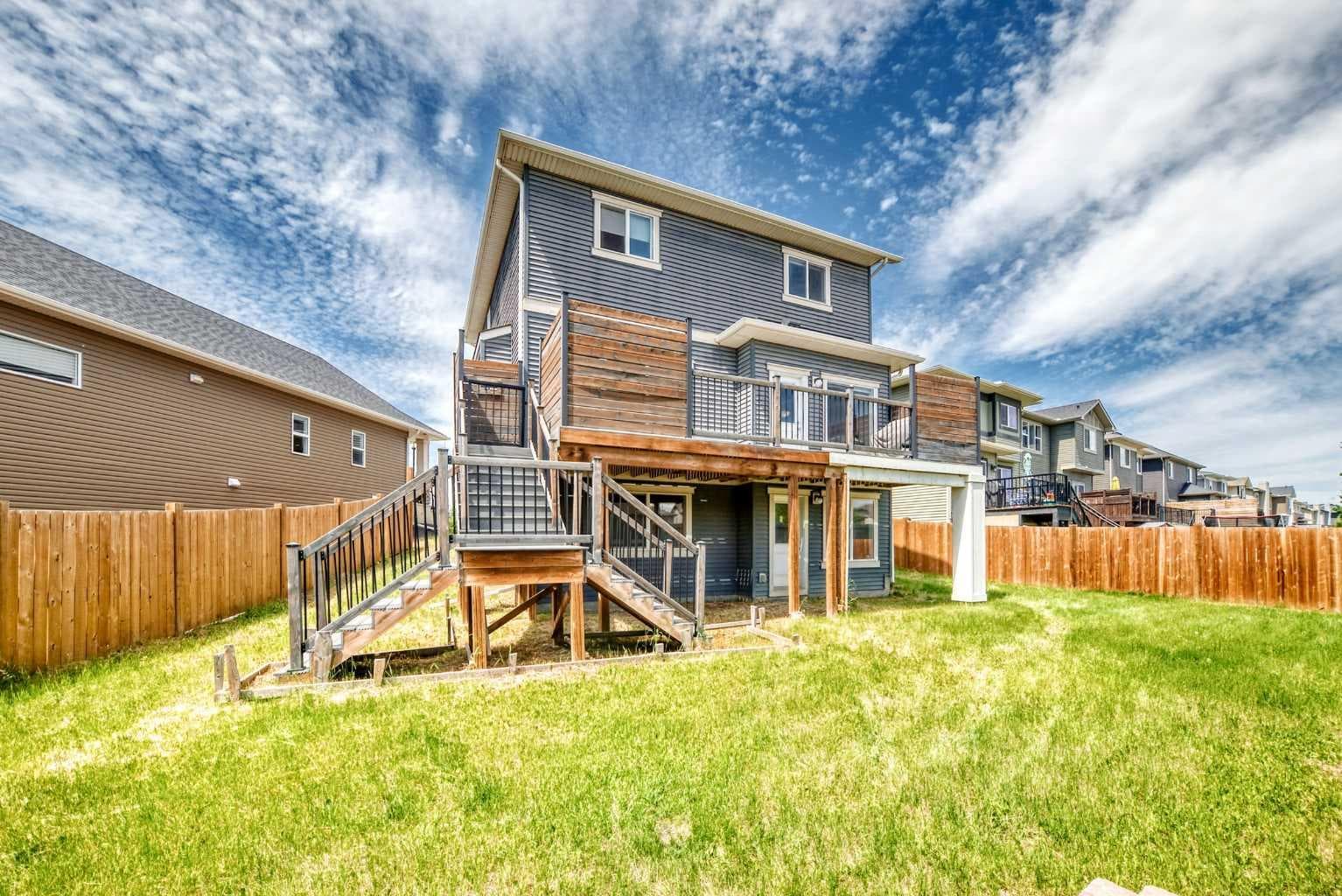 125 Bayside Loop SW