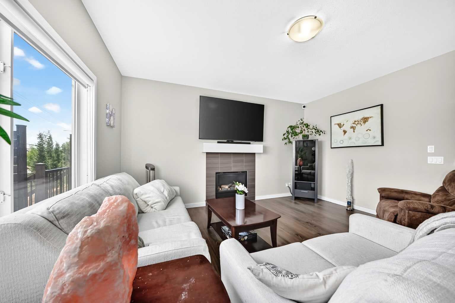 125 Bayside Loop SW
