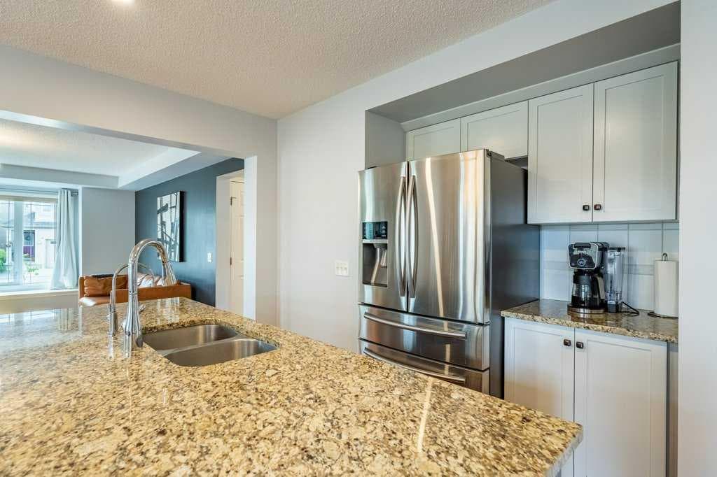 15 Windwood Grove SW