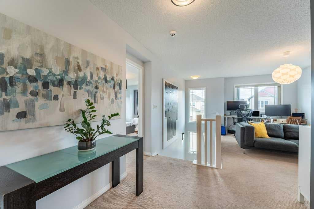 15 Windwood Grove SW