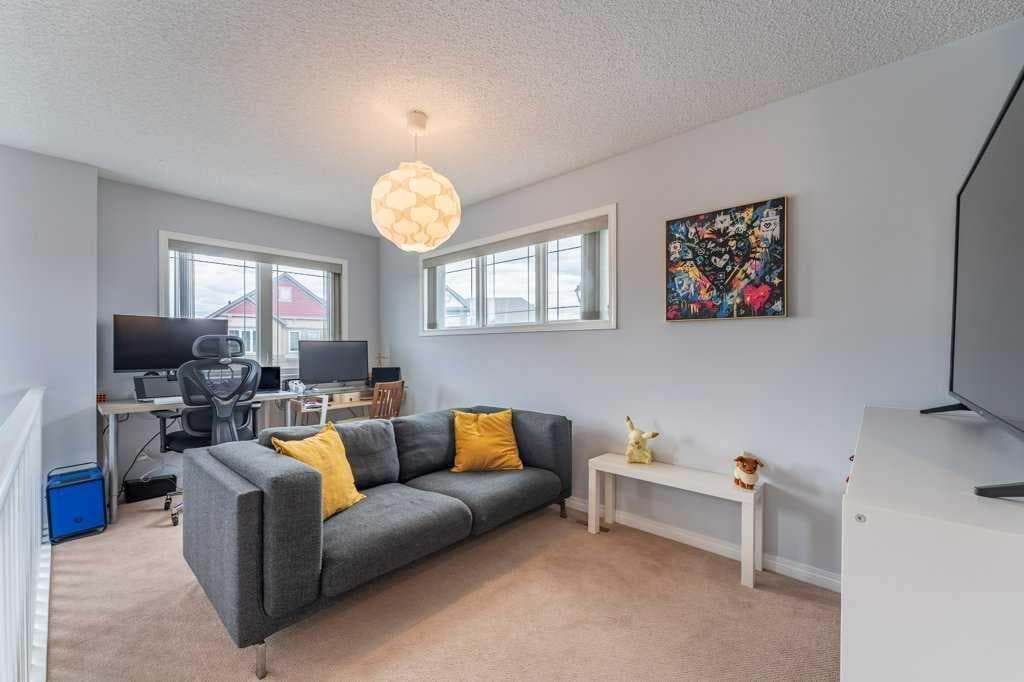 15 Windwood Grove SW
