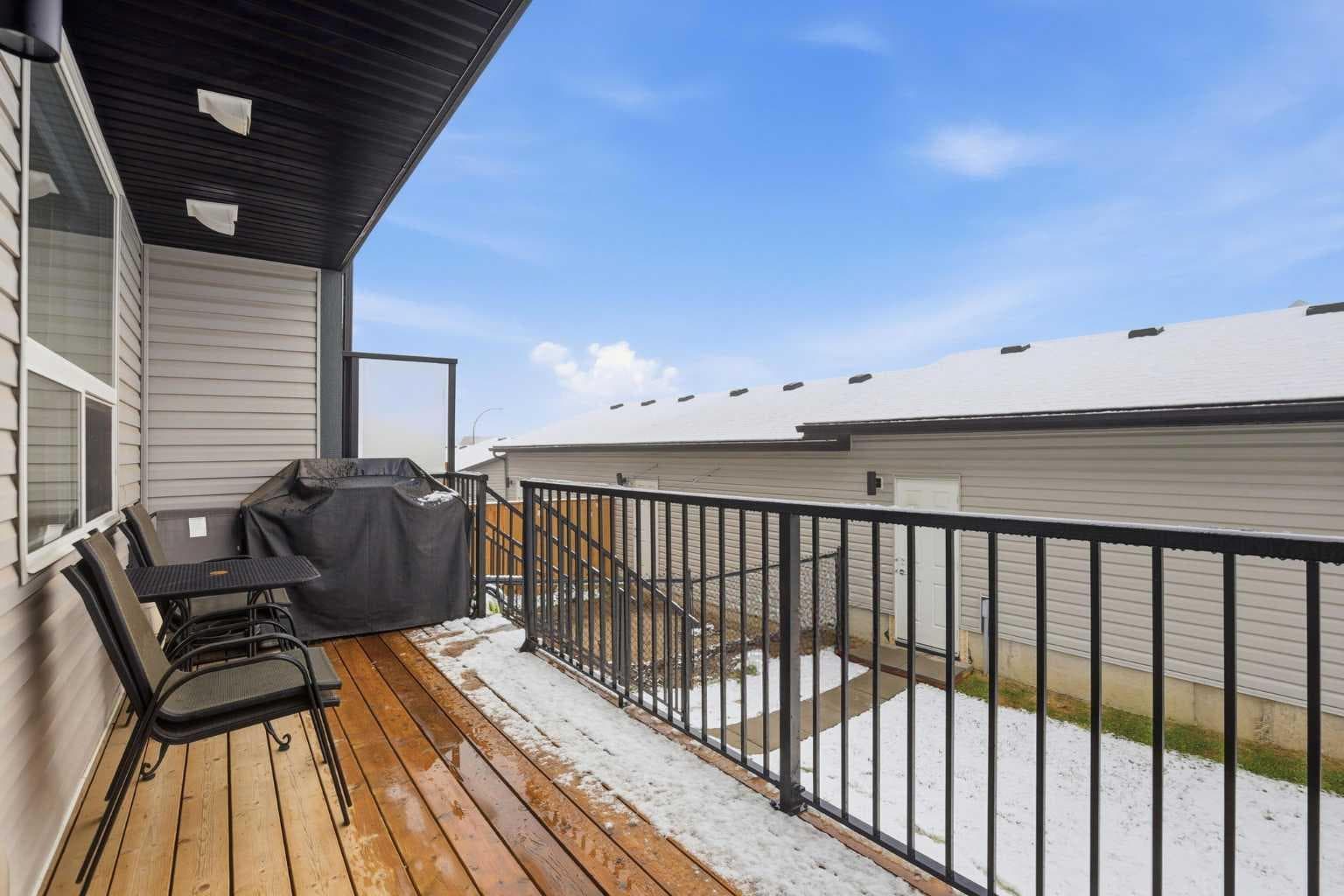 224 South Point Greenway SW