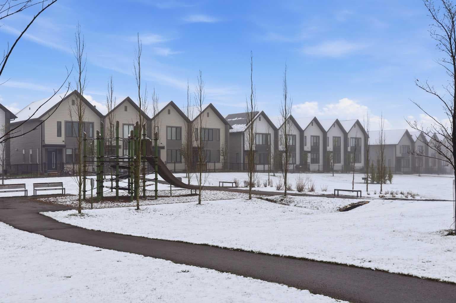 224 South Point Greenway SW
