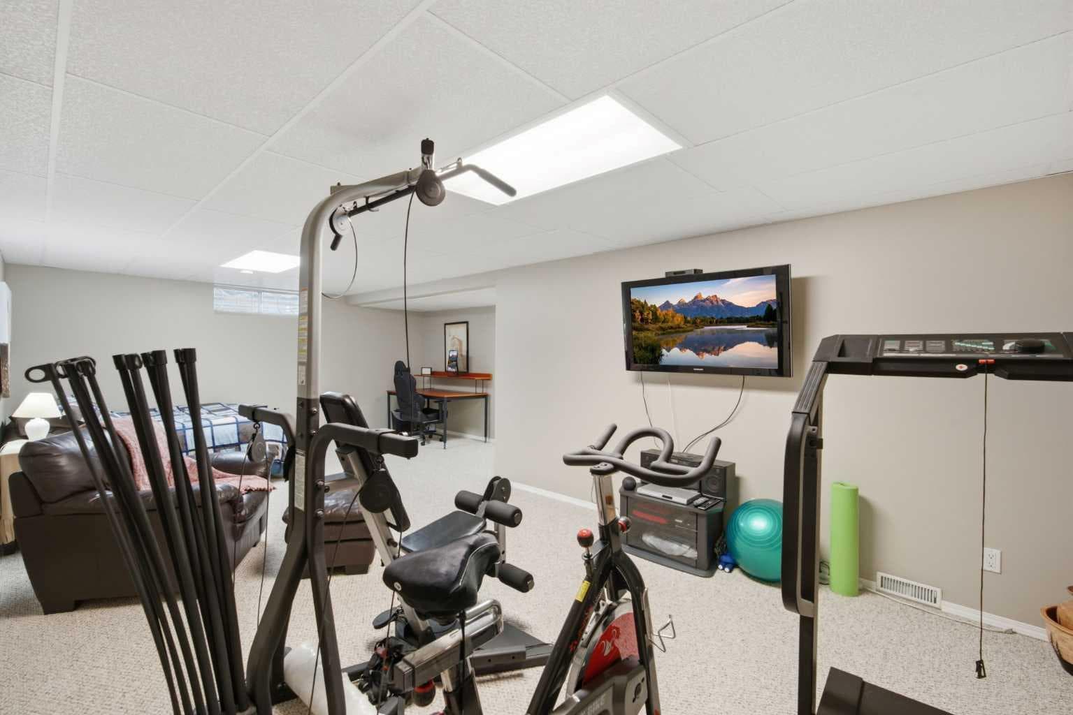 90 Hidden Ranch Terrace NW