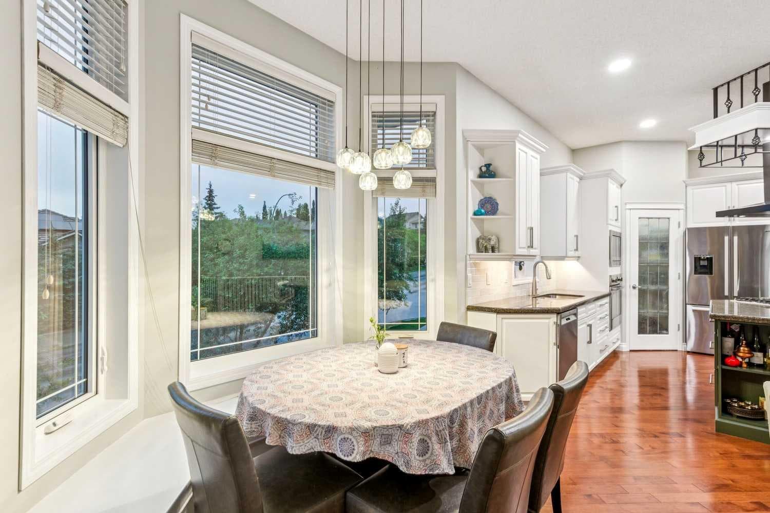 5 Royal Crest Terrace NW