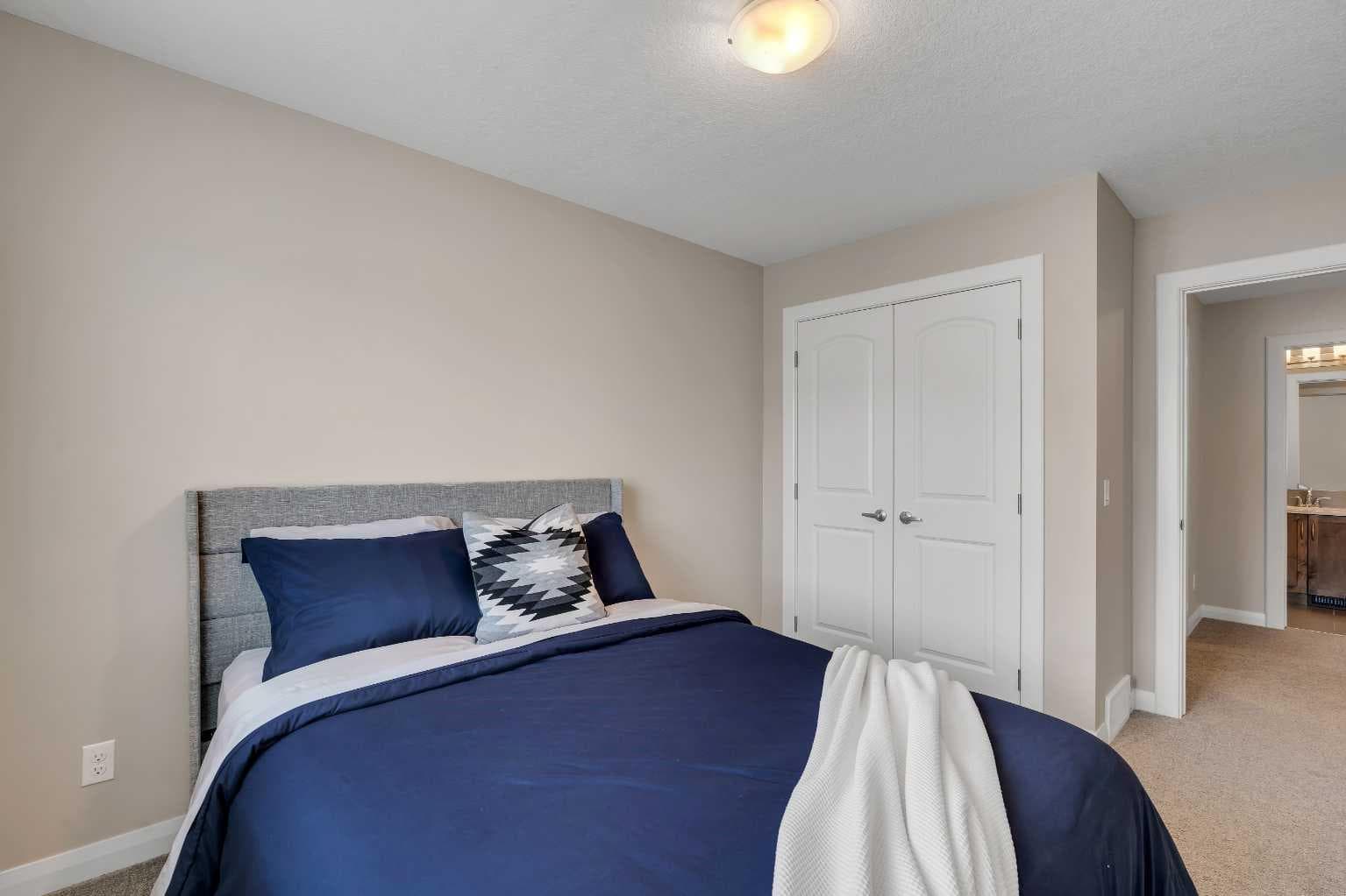 18 Evanscrest Rise NW