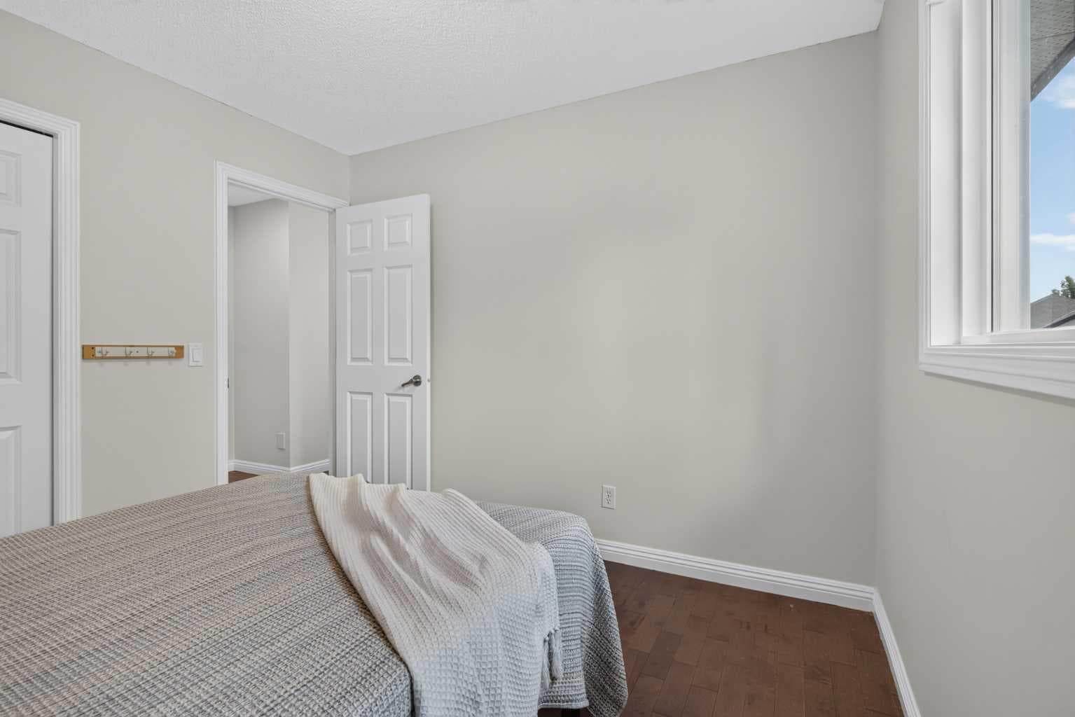 29 Sunset Close 