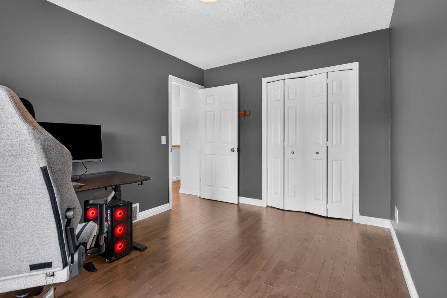 29 Sunset Close 