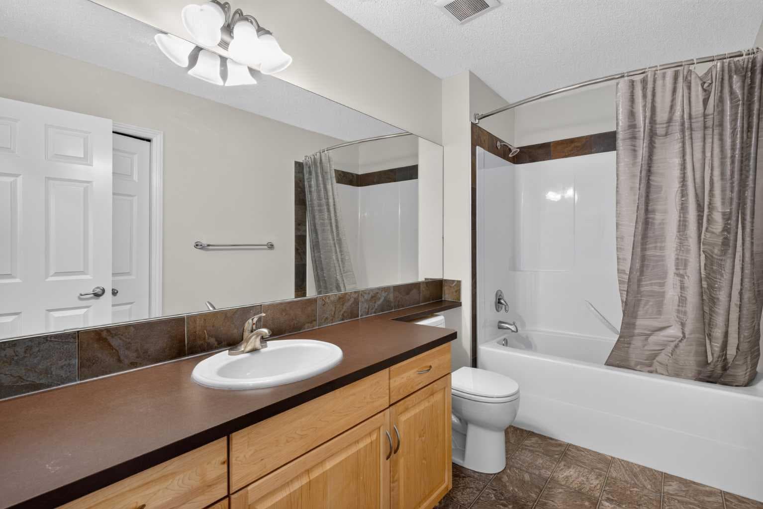 29 Sunset Close 
