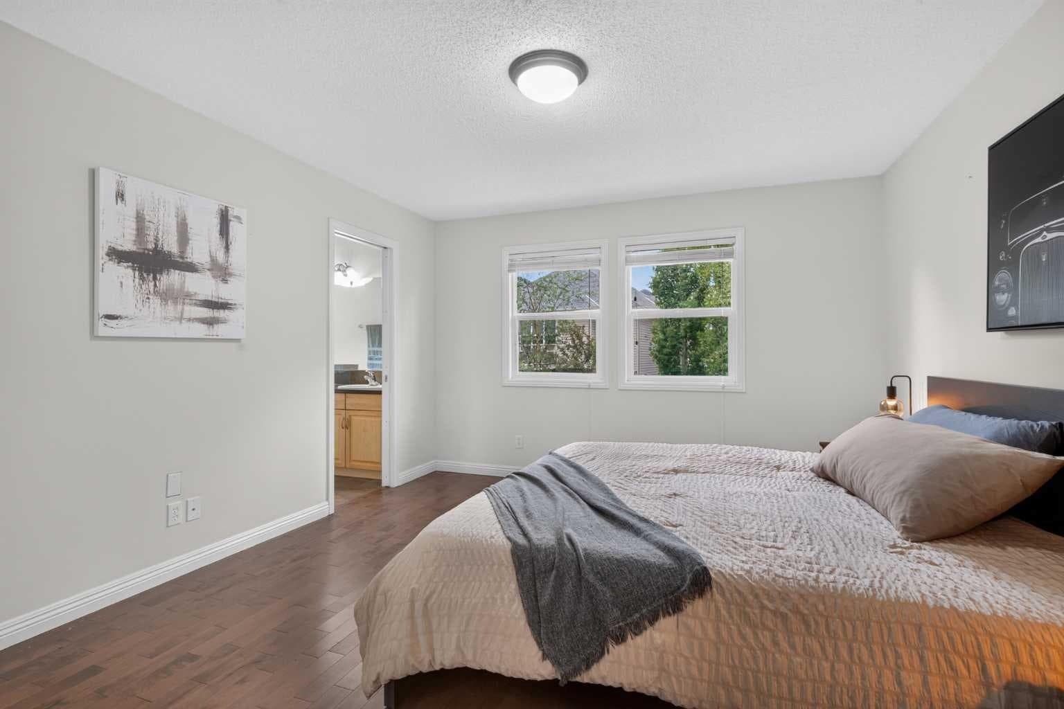 29 Sunset Close 