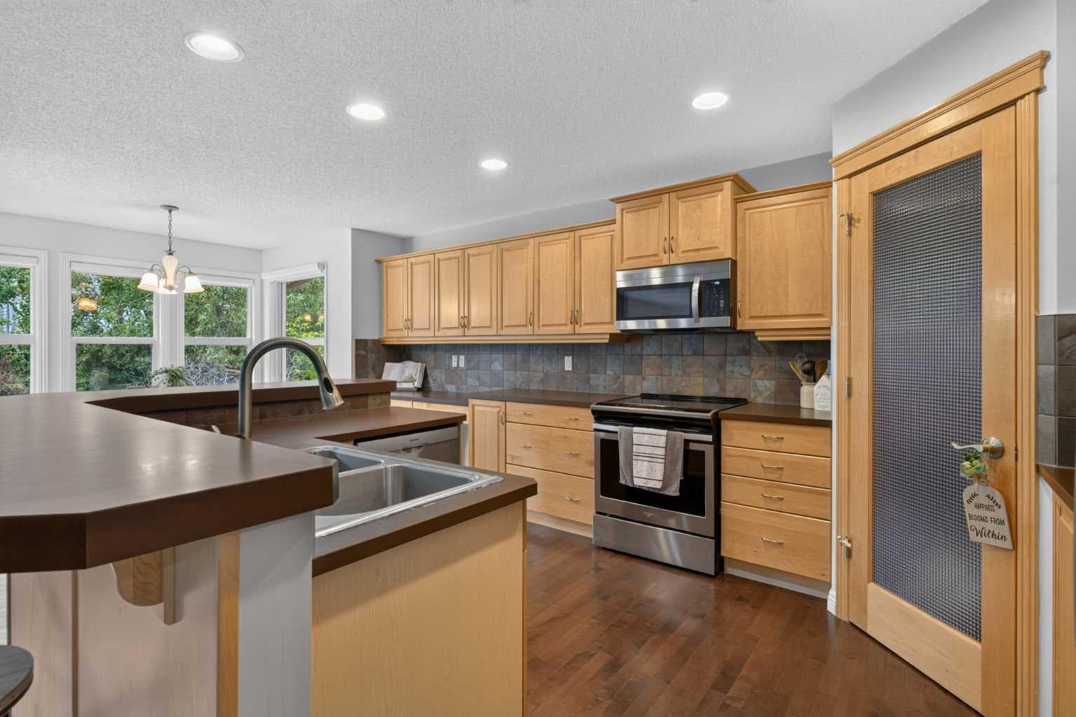 29 Sunset Close 