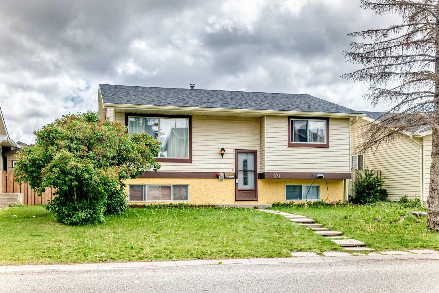 79 Castledale Way NE