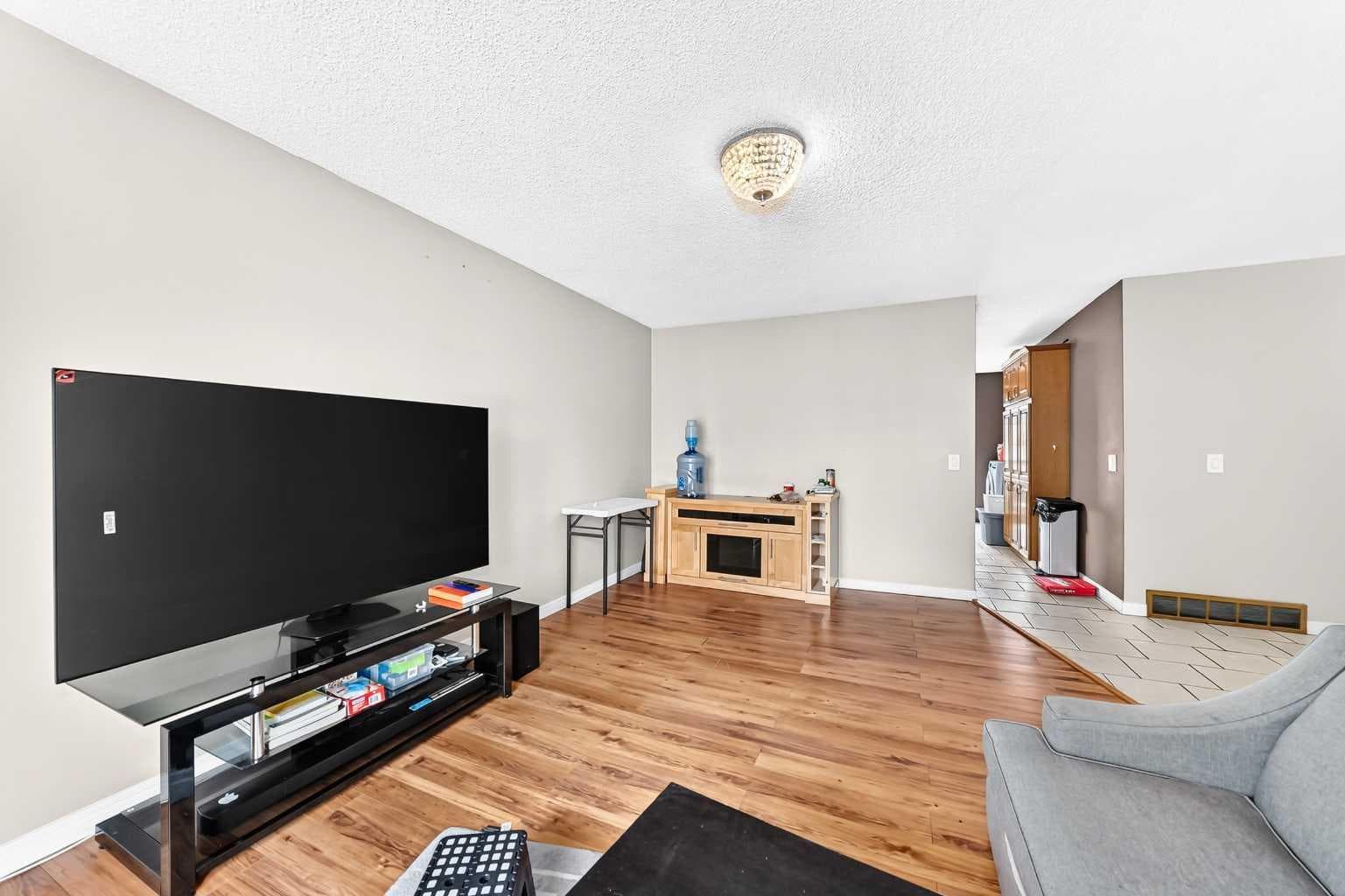 79 Castledale Way NE