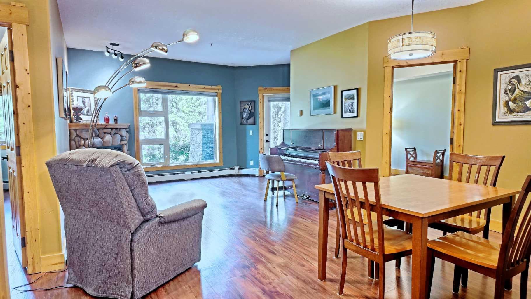 107, 175 Crossbow Place 