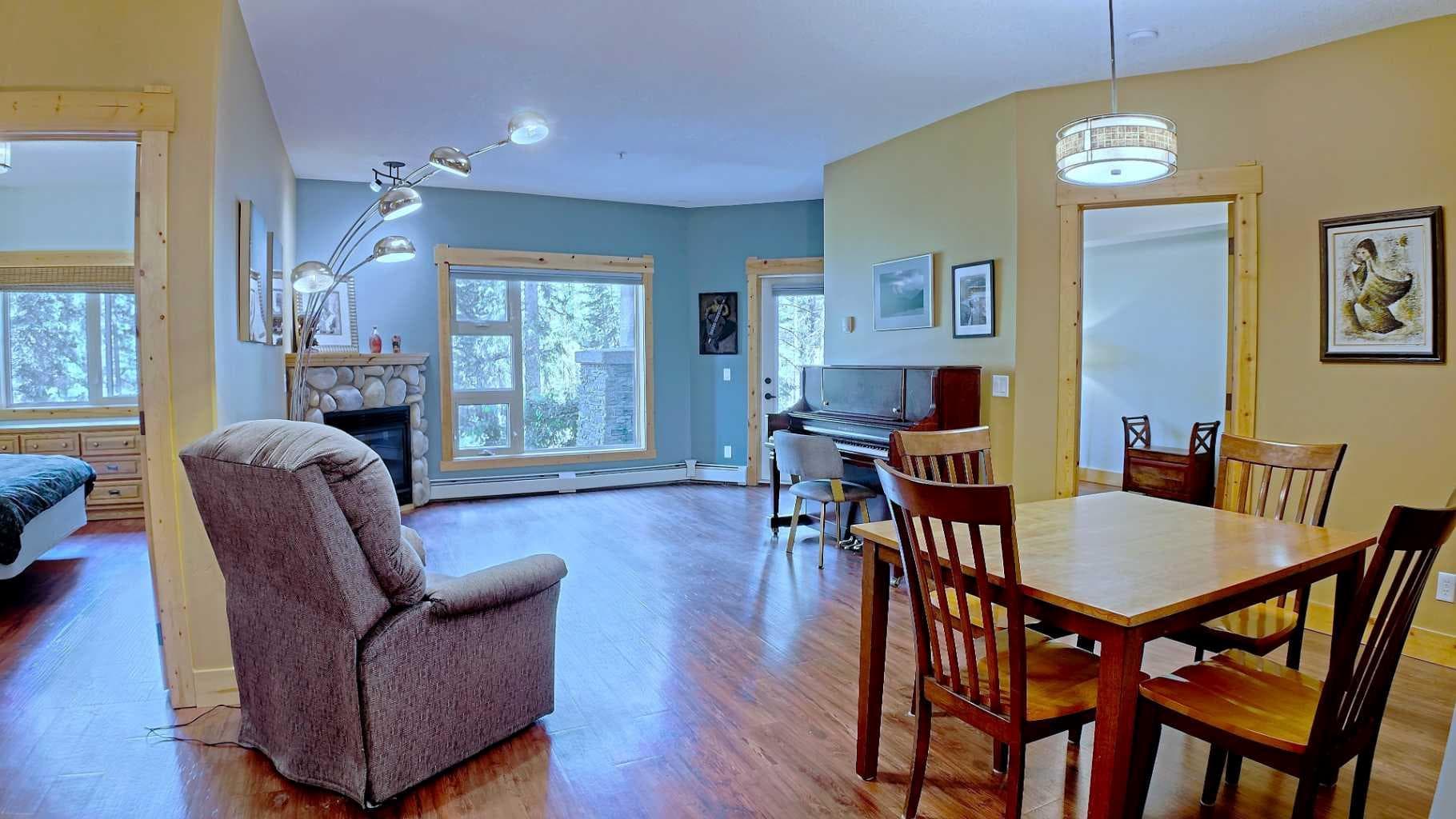 107, 175 Crossbow Place 