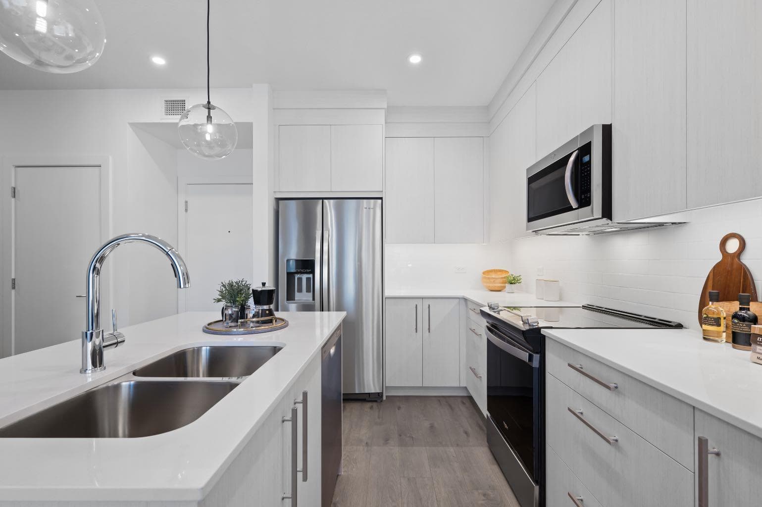 4313, 6 Merganser Drive W