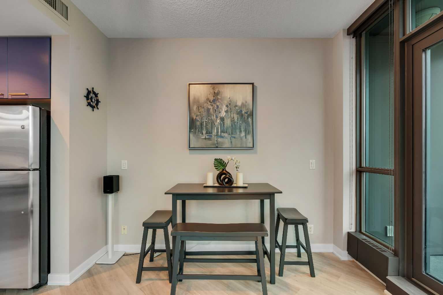 2001, 220 12 Avenue SE